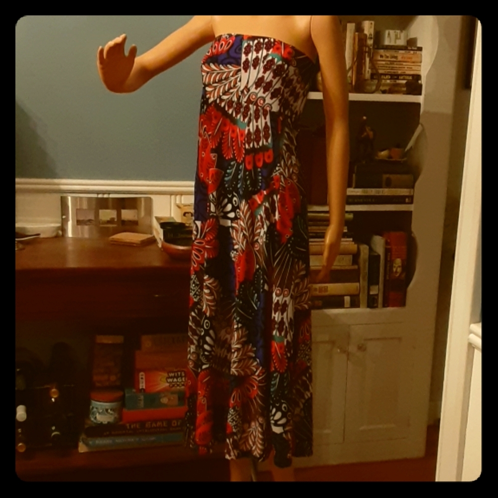 Bright color convertible winwin dress/skirt sz S